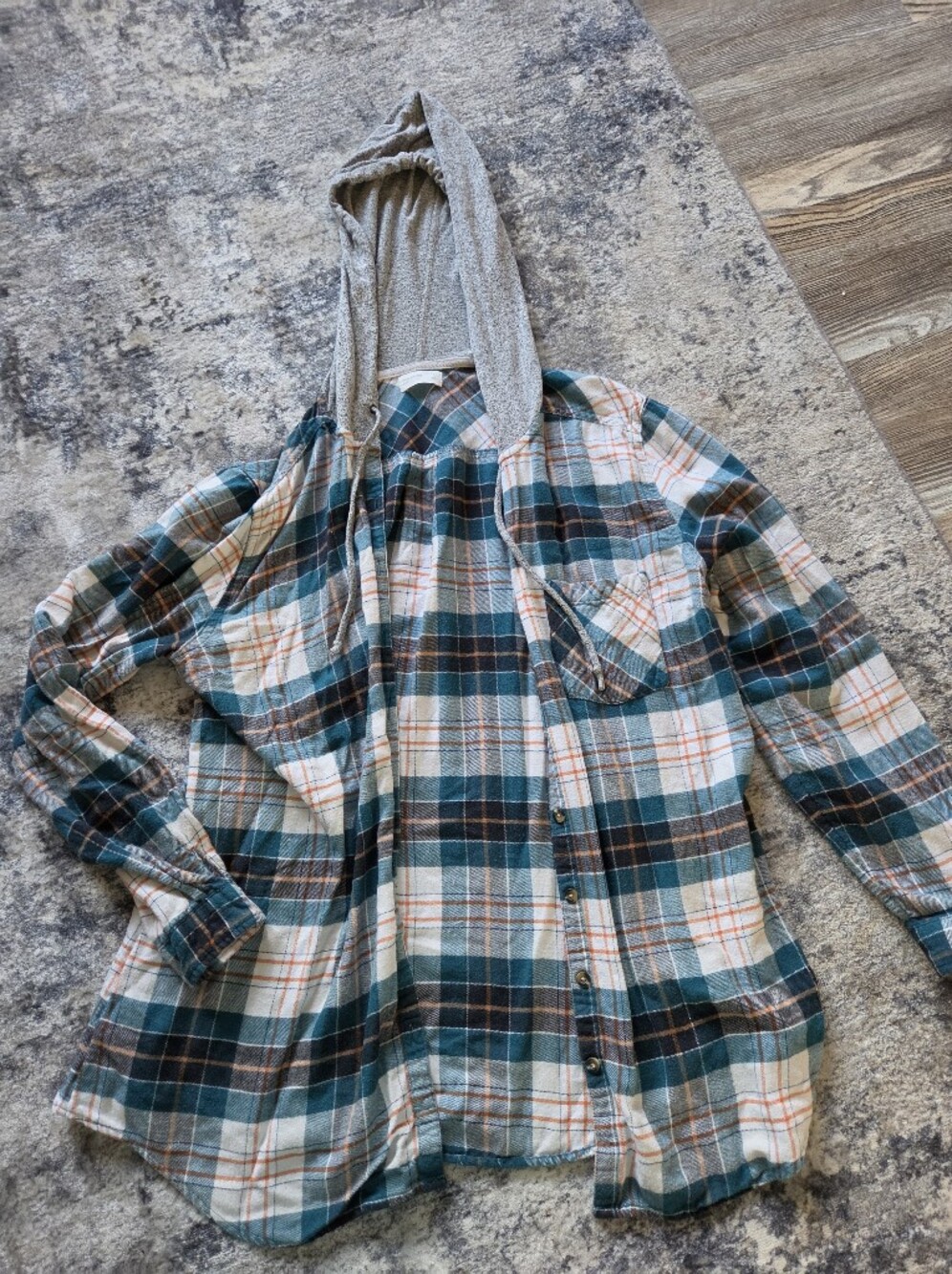 Maurices Plaid Hooded Top in Teal, Cream & Brown
